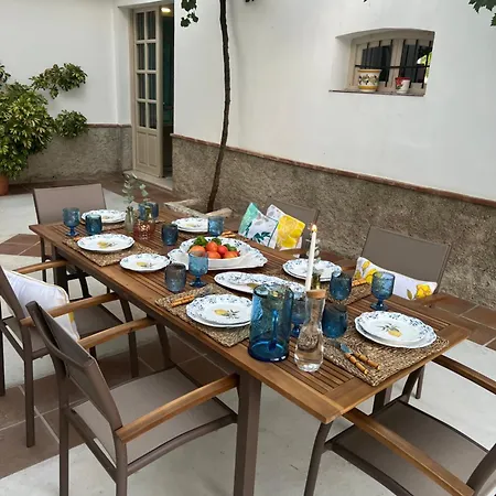 Genilla Tatil Evi *